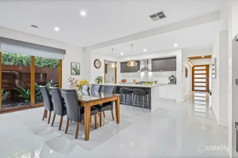 Property photo of 14 Aspire Boulevard Fraser Rise VIC 3336