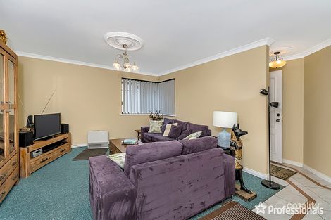 54b Centre St, Queens Park, WA 6107