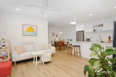 4/45 Galloway Dr, Ashmore, QLD 4214