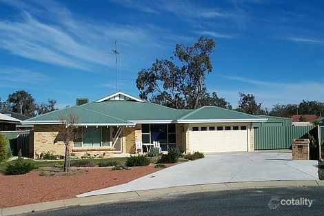 11 Lakes Cl, South Yunderup, WA 6208