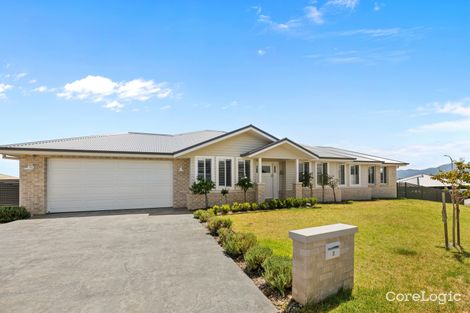 Property photo of 2 Corvina Close North Tamworth NSW 2340