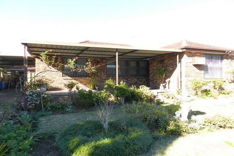 Property photo of 6 Mumford Road Cabramatta West NSW 2166