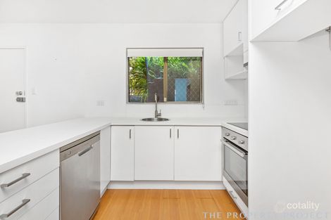 Property photo of 2/6 McNamara Way Cottesloe WA 6011