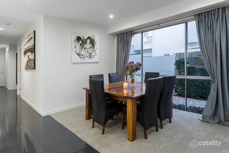 Property photo of 7611 Fairway Boulevard Hope Island QLD 4212