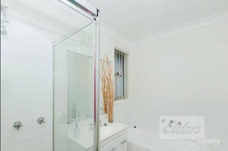 Property photo of 10 Graysynd Circuit Cameron Park NSW 2285