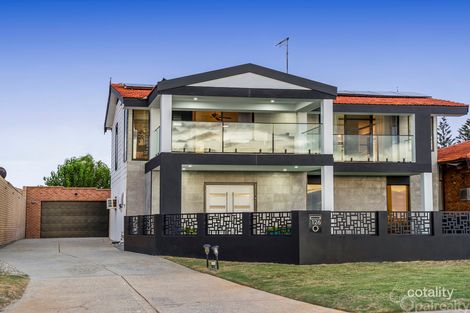 Property photo of 126 Warnbro Beach Road Waikiki WA 6169