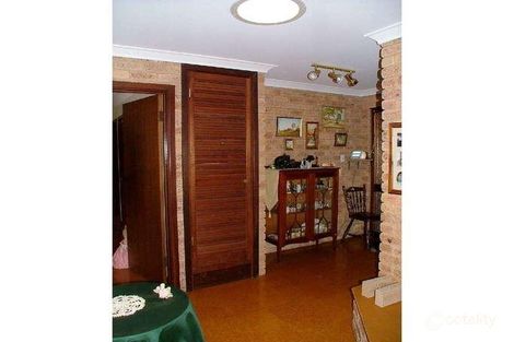 Property photo of 1 Camellia Court Halls Head WA 6210