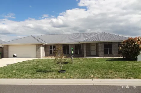 6 Icely St, Eglinton, NSW 2795