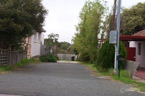 12b Walpole St, St James, WA 6102