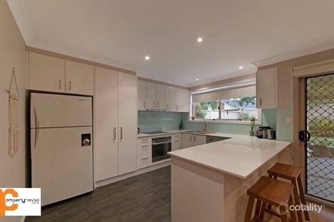 Property photo of 2/12 School House Road Glenmore Park NSW 2745