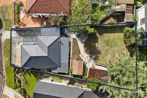 Property photo of 22 Malcolm Avenue Cringila NSW 2502