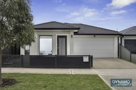218 Highlander Dr, Craigieburn, VIC 3064