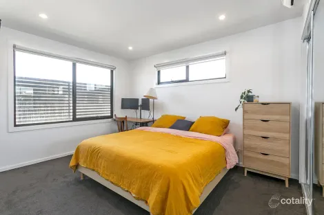 Property photo of 2/13 Foot Street Frankston VIC 3199