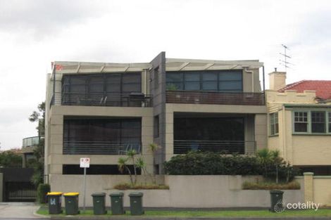 3 Ormond Esp, Elwood, VIC 3184