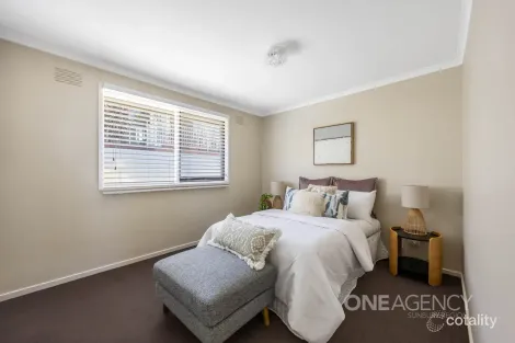 Property photo of 3/61 Vanberg Road Essendon VIC 3040