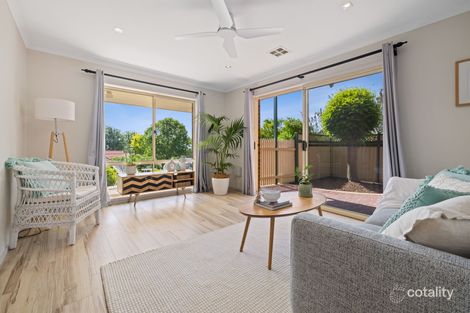 Property photo of 2 Nugent Close Jerrabomberra NSW 2619