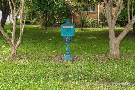 Property photo of 164 Heeb Street Benowa QLD 4217