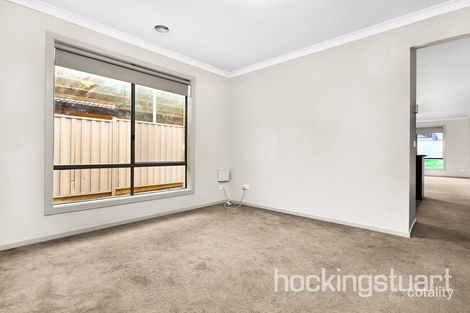 Property photo of 24 Lady Penrhyn Drive Harkness VIC 3337