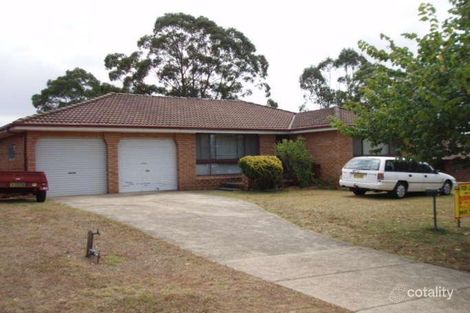 16 Gazelle St, Glenfield, NSW 2167