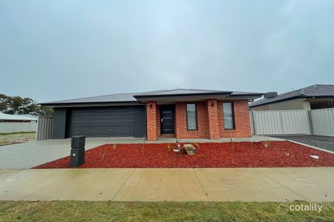 5 Livingston Bvd, Benalla, VIC 3672
