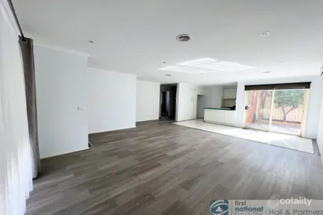 Property photo of 1/9 Wilma Avenue Dandenong VIC 3175