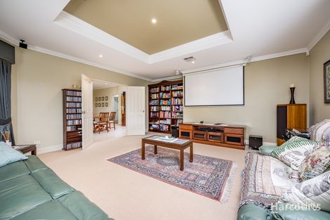 Property photo of 11 Durban Way Quinns Rocks WA 6030
