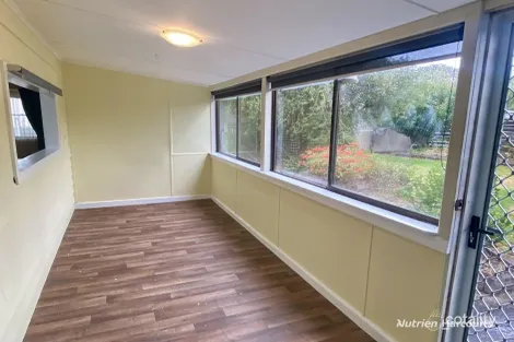 Property photo of 18 Peachey Street Casterton VIC 3311