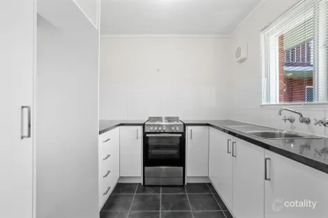 2/15 Corvus Pl, Rockingham, WA 6168