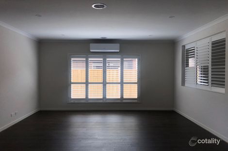 Property photo of 14 Selkirk Way Mickleham VIC 3064
