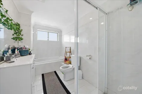 Property photo of 80 Nuwarra Road Moorebank NSW 2170