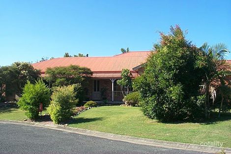 Property photo of 30 Binnacle Court Yamba NSW 2464