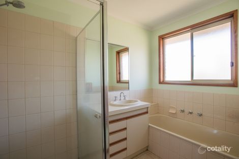 Property photo of 2/9 Simone Road Bacchus Marsh VIC 3340