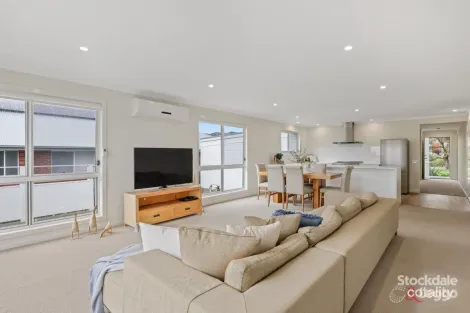 Property photo of 16 Echidna Grove Cowes VIC 3922