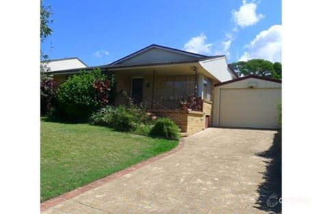 Property photo of 4 Martin Crescent Saratoga NSW 2251