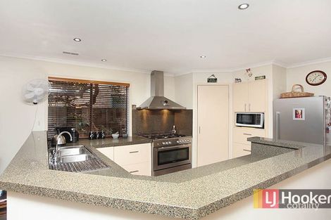 Property photo of 31 Kenmore Close Hoppers Crossing VIC 3029