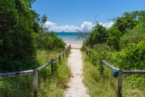 74 Gloucester Ave, Hideaway Bay, QLD 4800