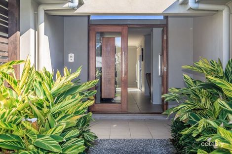 Property photo of 18 Rainbow Circuit Coomera QLD 4209