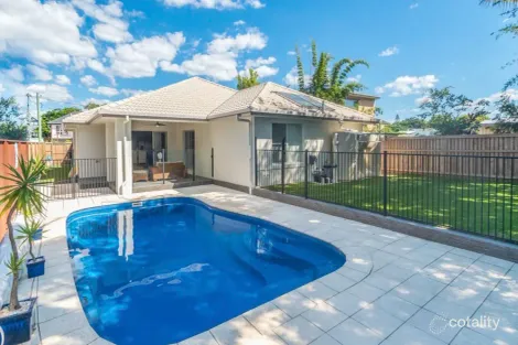 9 Twentieth Ave, Brighton, QLD 4017