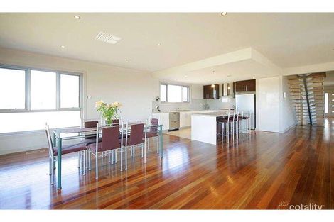Property photo of 7 Lewins Rail Avenue South Morang VIC 3752