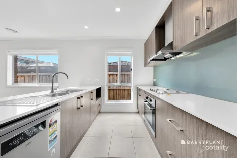 Property photo of 5 Odyssey Place Doreen VIC 3754
