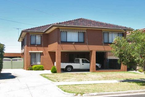 88 Simmons Dr, Seaholme, VIC 3018