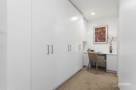 Property photo of 30/51-59 Roslyn Gardens Elizabeth Bay NSW 2011