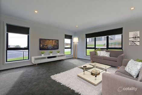 Property photo of 1/5 Uplands Place Park Grove TAS 7320
