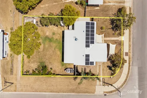 25 PATERSON ST, WEST GLADSTONE, QLD 4680