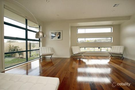Property photo of 52 Megalong Crescent Harrison ACT 2914
