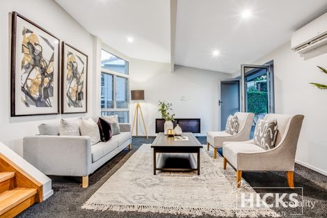 Property photo of 10 Yingally Drive Arana Hills QLD 4054