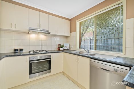 Property photo of 6 Kimbarra Drive Berwick VIC 3806