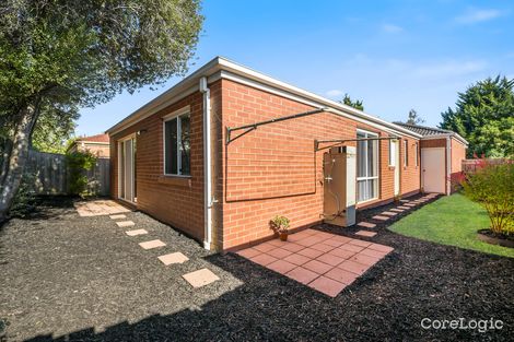 Property photo of 6 Kimbarra Drive Berwick VIC 3806