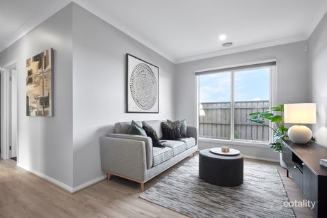 Property photo of 9 Simmental Street Drouin VIC 3818