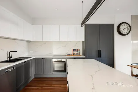 Property photo of 13A Elphin Street Newport VIC 3015